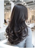 前髪あり◎ロングレイヤーパーマ×グレージュカラー