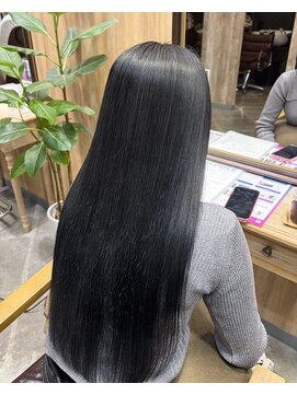 シャラク 羽広店(sharaku) ダークシルバー