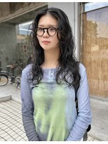 イン(in.)&nbsp;ロングパーマ/ウェーブヘア