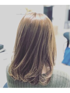 アドール オブ ヘアー ADORE OF HAIR 艶々最強ストカール