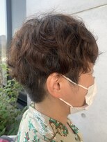 ハナ ビューティーヘアー(hana.) ツーブロマッシュパーマ