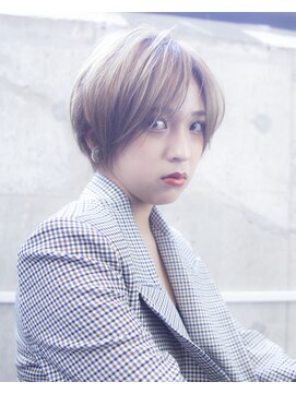メノン(Menon) マッシュショート×マロンベージュ