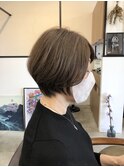 LIFE グレージュ ショートボブ イルミナカラー