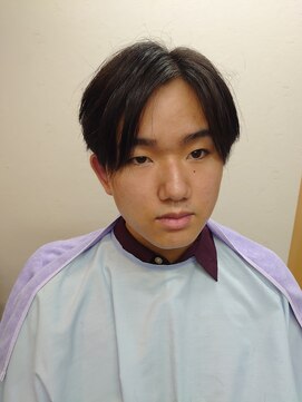 ヘアーカットデザインサロン スマッシュ 田町店(Hair cut design salon Smash) 小顔補正立体カット 6:4分目 ロック ツーブロ カルマ  フェード