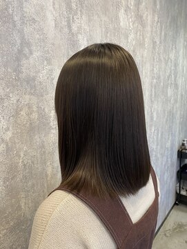 イーラ(E-LA) 美革ストレートと潤艶トリートメント