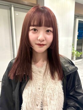 ガーデンヨコハマ(GARDEN YOKOHAMA) セミロングワイドバングチェリーカシスブリーチなし姫カット暖色