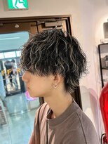 コワファーストナガサキシャンプーボーイ(COIFF1RST NAGASAKI SHAMPOO BOY)&nbsp;波巻きパーマ　ハイライト　メッシュ　長崎