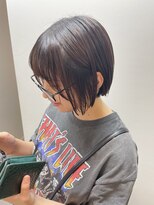 クオーレ(CUORE) 切りっぱなしミニボブ