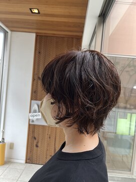 クロエ バイ ラヴィズム 小針店(CLOE by LUVISM) ショートパーマ