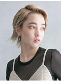 フェミニンハイトーンショート
