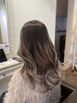 エクファ ヘア リゾート 大津 瀬田店(ex-fa hair resort)&nbsp;イメチェン/ホワイトブロンド/外ハネボブ/美髪/大津/瀬田