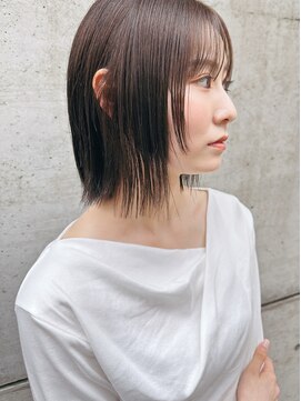 スリーマーク(THREE mark) スリークボブ小顔レイヤー20代30代40代