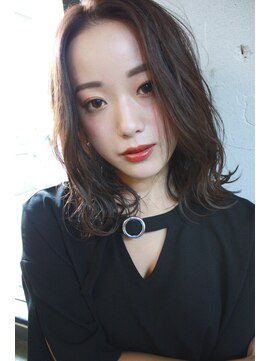 ロウイ 下北沢(LOAWe) #LOAWe style 「ミディアムヘア」