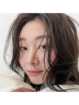 ヴィブラント(ViBRANT) 顔まわりには優しいリッジを