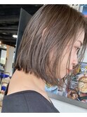 スリークボブ×モノトーンベージュ×デザインカラー