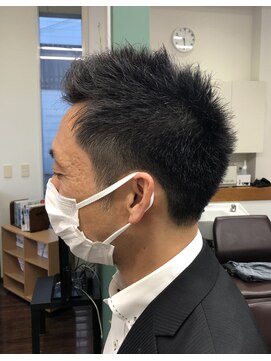 プラッキー(PLUCKY) ツーブロックベリーショート