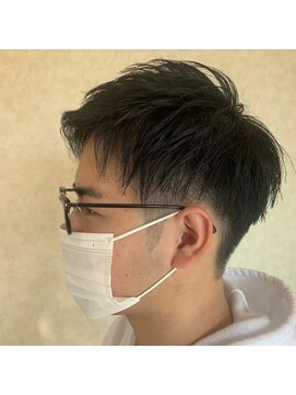 ミューレンス レオン(MUELHENS LEON) スッキリ目ツーブロックショート