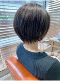 束感ショート　担当　佃