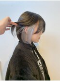 ◎シルバー インナーカラー ブリーチ ボブ イヤリングカラー