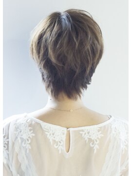 ソイルバイロミー(soil by ROMMY) 丸みショート 髪質改善 骨格診断/横浜髪質改善