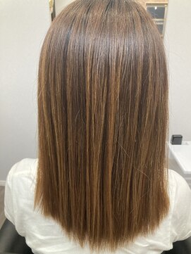 ブロッサム(Blossom) 【2022年style】ナチュラルハイライト