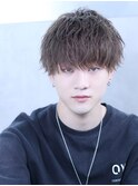 ソフトツイストスパイラルツーブロックメンズメッシュショート