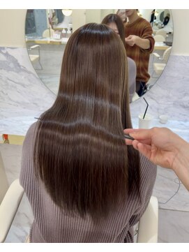 シェノン サントル(CHAINON CENTRE) 黒髪/グレーベージュ/レイヤーロング/前髪パーマ