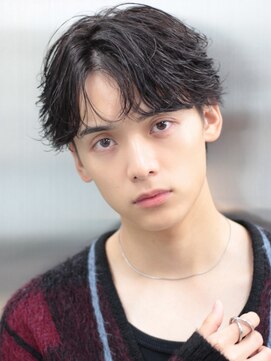 ブラック 渋谷 2nd(BLUCK) フェザーパーマ