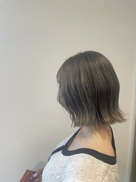 アンソメット 上津店(UN SOMMET) グレージュ/ダブルカラー/ブリーチ１回