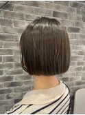 ぱつっとボブ