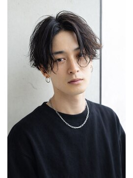 アンソリット ボーテ(INSOLITE BEAUTE) フェザーパーマ20代30代40代メンズ眉毛ヘッドスパ広尾/恵比寿