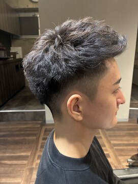 ブチメンズヘア(Buchi MEN'S HAIR) 【ビジネスマン必見】20代30代ナチュラルフェードフェザーアップ