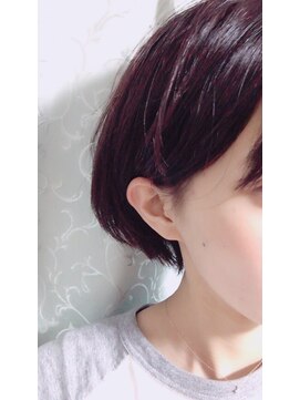 ヘアーゾーン ハチマルハチ 登戸駅前店(Hair Zone 808) 軽さを生かして動くボブ