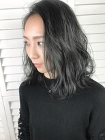 [ALLY阿部]切りっぱなしロブ×カーキグレージュ
