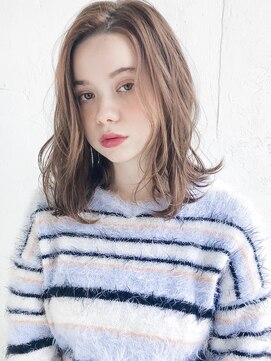 ルティア(Lutia) 大人かわいい ハイライト クリアベージュ!