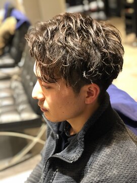 バチカ(BATICA) ゆるめスパイラスパーマ