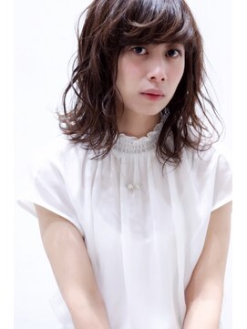 カシータフロル 守山(Casita flor) ツヤのある美髪カラー