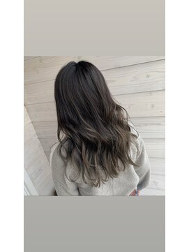 カフ ヘアー(caph hair) モノトーングレージュグラデーション