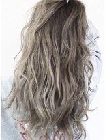 ケアリー 武蔵小杉(Carelly)&nbsp;ボブカーキグレージュ大人かわいいフェザーバングマッシュ