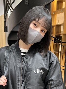 ラフ 新宿(Laff) 新宿 大人可愛い 20代30代40代 丸みショート 切りっぱなしボブ