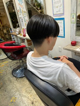 ココロカラ(Cocorokara) ツーブロック　ツーブロック　爽やか　センターパート