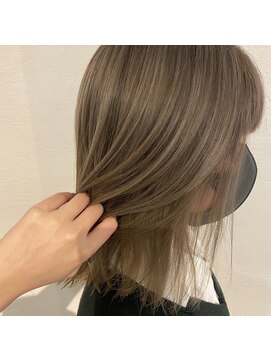 リシェオブヘアー(riche of hair) ハイトーンが可愛い！ベージュカラー！！
