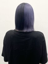ココ 原宿(KOKO)&nbsp;黒髪小顔クラゲヘアーオリーブグレーココアベージュボブウルフ