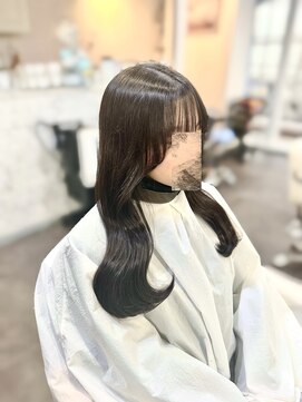 マリン(Marine) 20代30代顔周りレイヤーカットくびれヘア