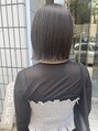 エトイ(etoi) ぱつっとしたラインのボブ、まとまりやすく外ハネ内巻きの相性◎