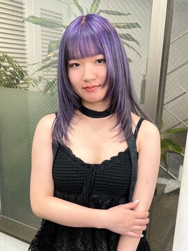レコ(LECO) 艶髪フェイスレイヤーカット×パープルローライトデザインカラー