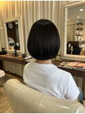髪質改善ヘアエステでツヤ感UP！アウトライン重めの黒髪ボブ