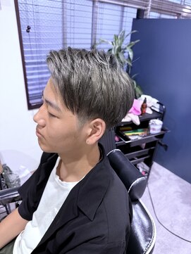 スナックヒロシ(snacc HIROSHI) 人気のシルバーヘア☆