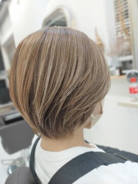 アオカマクラ(a-o Kamakura) ショート×ハイライト