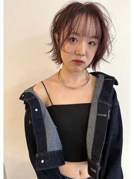 オアシス(oasis) 顔まわりレイヤーボブピンクカラー